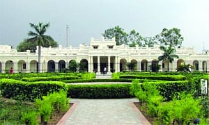 DU students to make short films on varsity's history