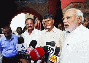 PM announces Rs1,000 cr  to lick Andhra into shape
