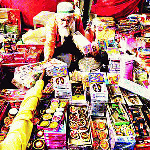 Chinese firecrackers refuse to go out with a bang
