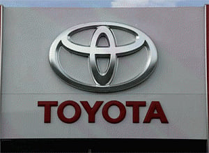 Toyota recalls lexus vehicles in China