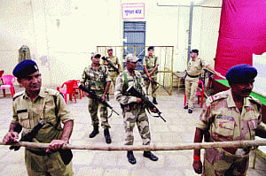 Day of reckoning starts in Maha, Haryana
