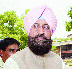 Signature campaign to rid State of Bajwa