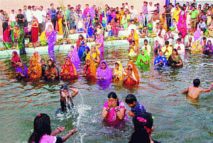 Sea of devotees floods ghats