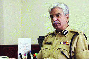 Police chief answers the call of duty, cancels Monaco trip