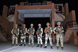 land trade between India, Pakistan halted after Wagah blast