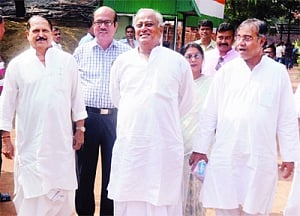 Didi smells conspiracy in CBI moves