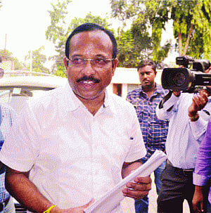 Chit fund: BJD MP, 2 ex-MlAs held