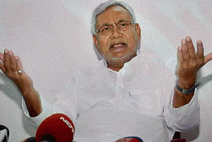 Nitish takes a dig at BJP for 'misuse' of social media