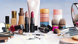 SC removes bar on women as Bollywood make-up artists (lead)