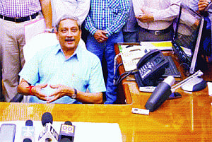 Parrikar vows transparent, faster Defence acquisitions