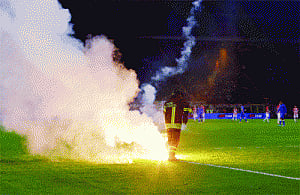 After fireworks, Croatia, Italy stay level