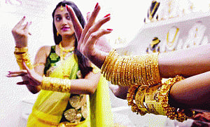 Govt to announce curbs on gold import in a day or two: Sources