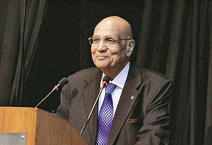 Nations have to make effort to combat black money menace: Paul