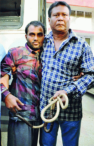 Burdwan blast accused Shahnur Alom held