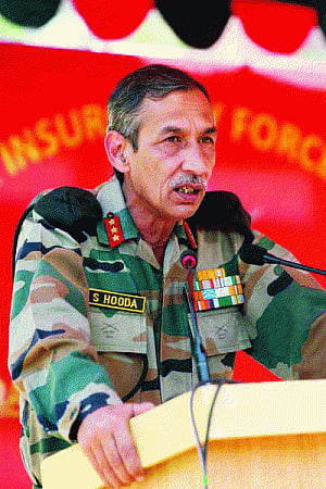 Gen Hooda for nuanced approach to J&K issue