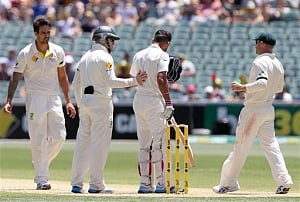 Jittery Aussies rattled after Kohli hit by bouncer