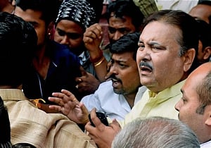 Bengal minister Madan Mitra arrested in Saradha scam