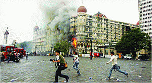 Day after vow, Pak frees 26/11 monster