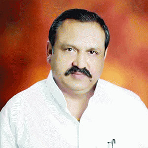 BJP suspends Raj MlA  for threatening doctor