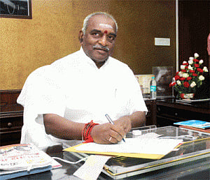 Cashless treatment facility for accident victims on 3 highways