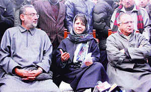 BJP captures jharkhand, surges in J&K