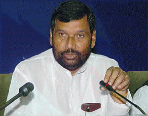 Bihar far behind in paddy purchase: Paswan
