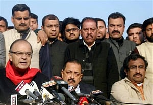 BJP holding consultation with all imp stakeholders: Madhav