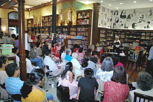 Kolkata to host global poetry fest