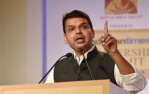 'PK' row: Maha CM says no probe; film shows to continue