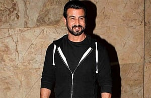 I'm grateful: Ronit Roy on comparison with Big B