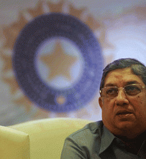 BCCI meeting postponed over Srinivasan's presence