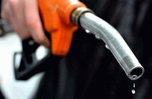 Oil prices extend rally