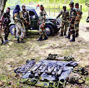 4 leT men killed in Kashmir