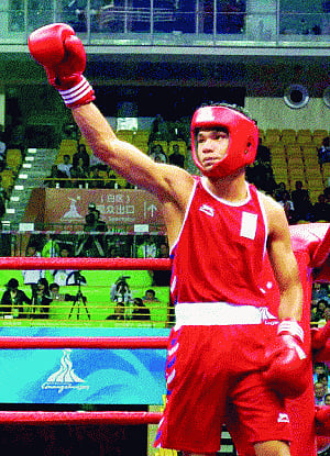 Vikas in final, 3 settle for bronze in Asian C'ships