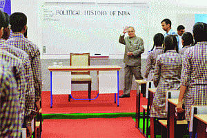 Testing new ideas of  public interest good  for India: President