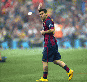 Rivalry with Ronaldo key to Messi's success: Kluivert