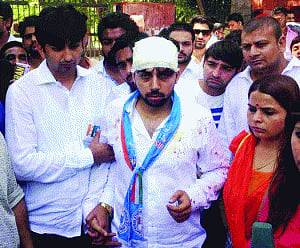 The 'bloody' last day campaign of students politics