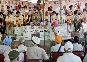 Army veterans hold 'Sainik Ekta' rally, seek 'honest, truthful justice'