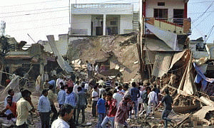 MP blasts: Shivraj arrives in Jhabua