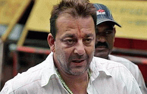 Sanjay Dutt not part of 'Jazbaa'