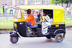Auto permits for Marathi speaking only in Mumbai?