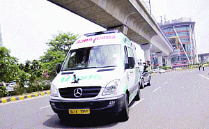 Traffic cops' green corridor helps transport heart 25 km in just 22 minutes