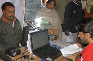 'UPA awarded Aadhaar card projects over Rs.13,000 cr without tenders'
