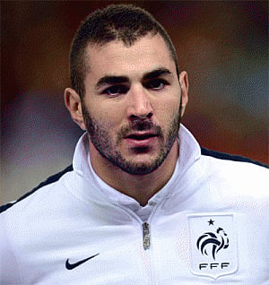 Benzema, Navas lead Real Madrid to 1-0 win over Granada