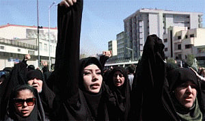 Iran-Saudi war of words heats up over hajj disaster