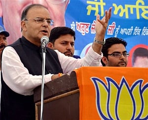 Anarchy to be result if JD(U)-RJD-Cong alliance wins in Bihar: Jaitley