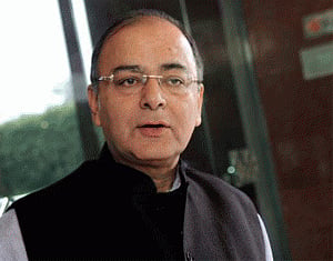 Jaitley slams grand alliance, says 3-legged race cannot be won