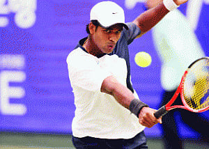 Money, wild card lure Vishnu, Balaji to nationals