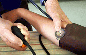 Heavy internet use may put teens at high BP risk