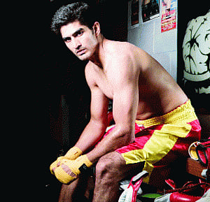 Vijender looks to live up to hype in pro debut today